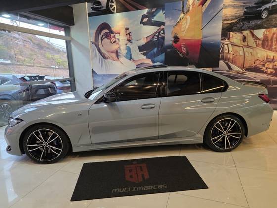 BMW 320i 2.0 16V TURBO FLEX M SPORT AUTOMÁTICO BMW 320i 2.0 16V TURBO FLEX M SPORT AUTOMÁTICO